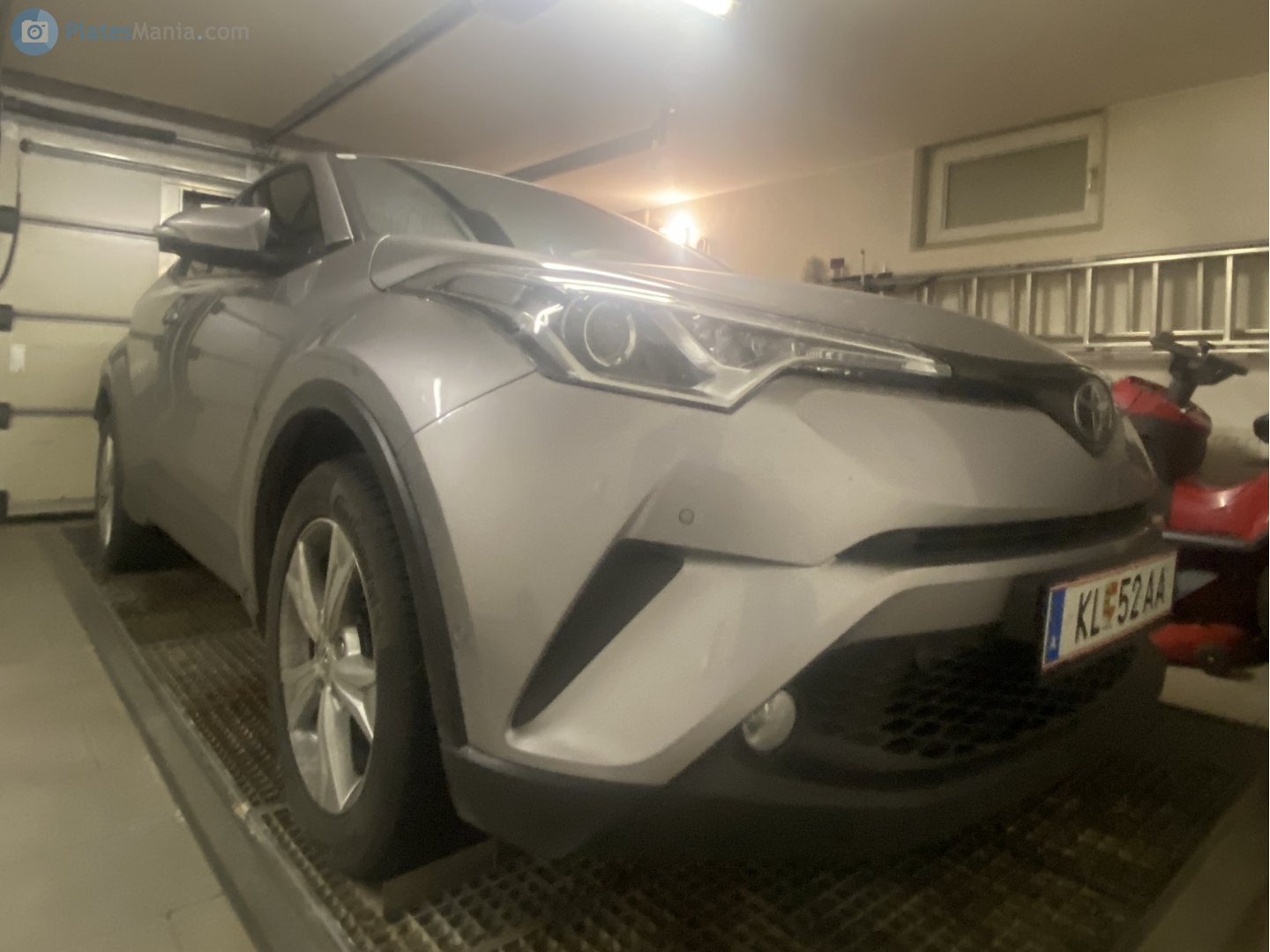 KL 52 AA, Toyota C-HR 1st gen (AX10/AX50), 2016–2023