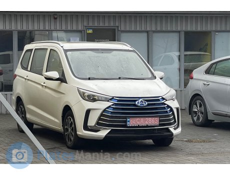 04 CA 2865, Changan (Chana) Oushang A600