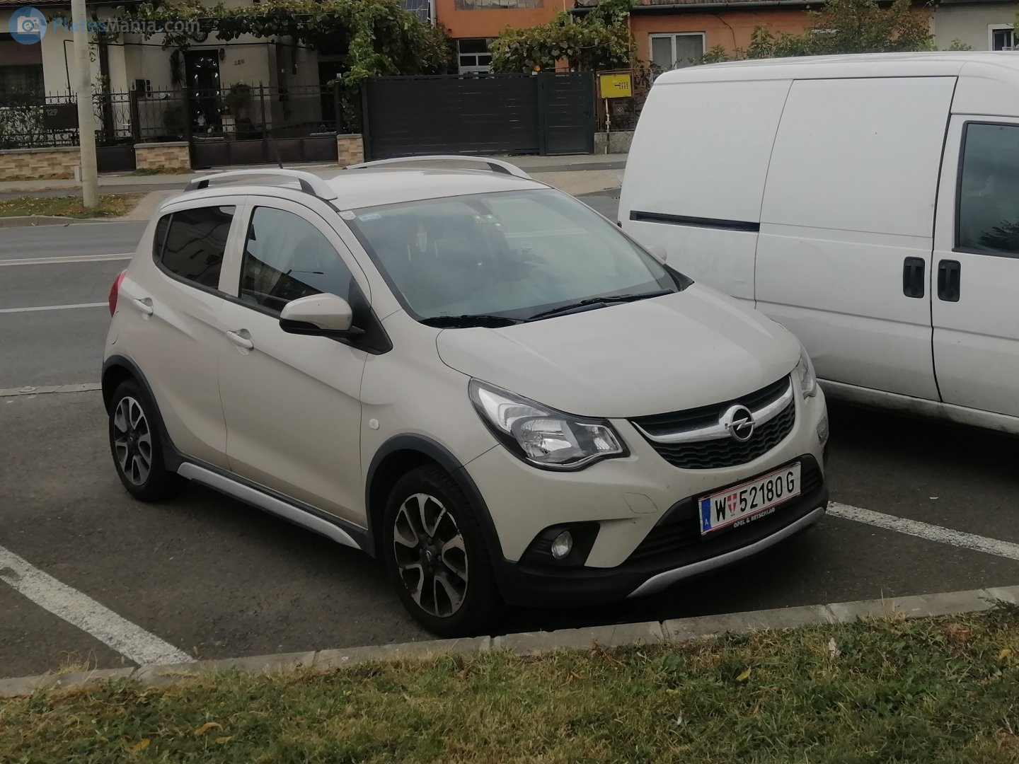 W 52180 G, Opel Karl 1st gen Rocks (C16), 2017–2019