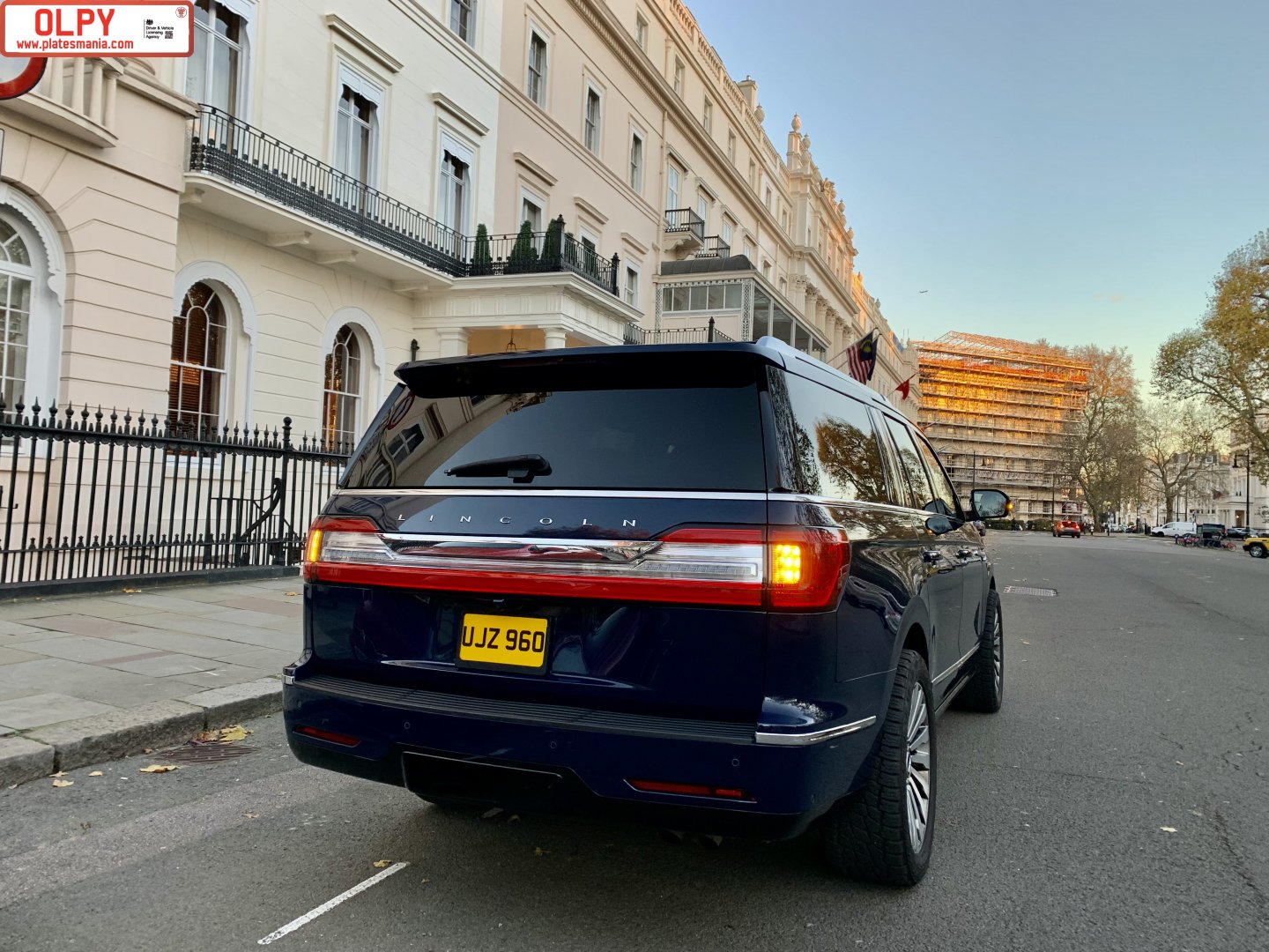 UJZ960, Lincoln Navigator 4th gen (U554), 2017–2021