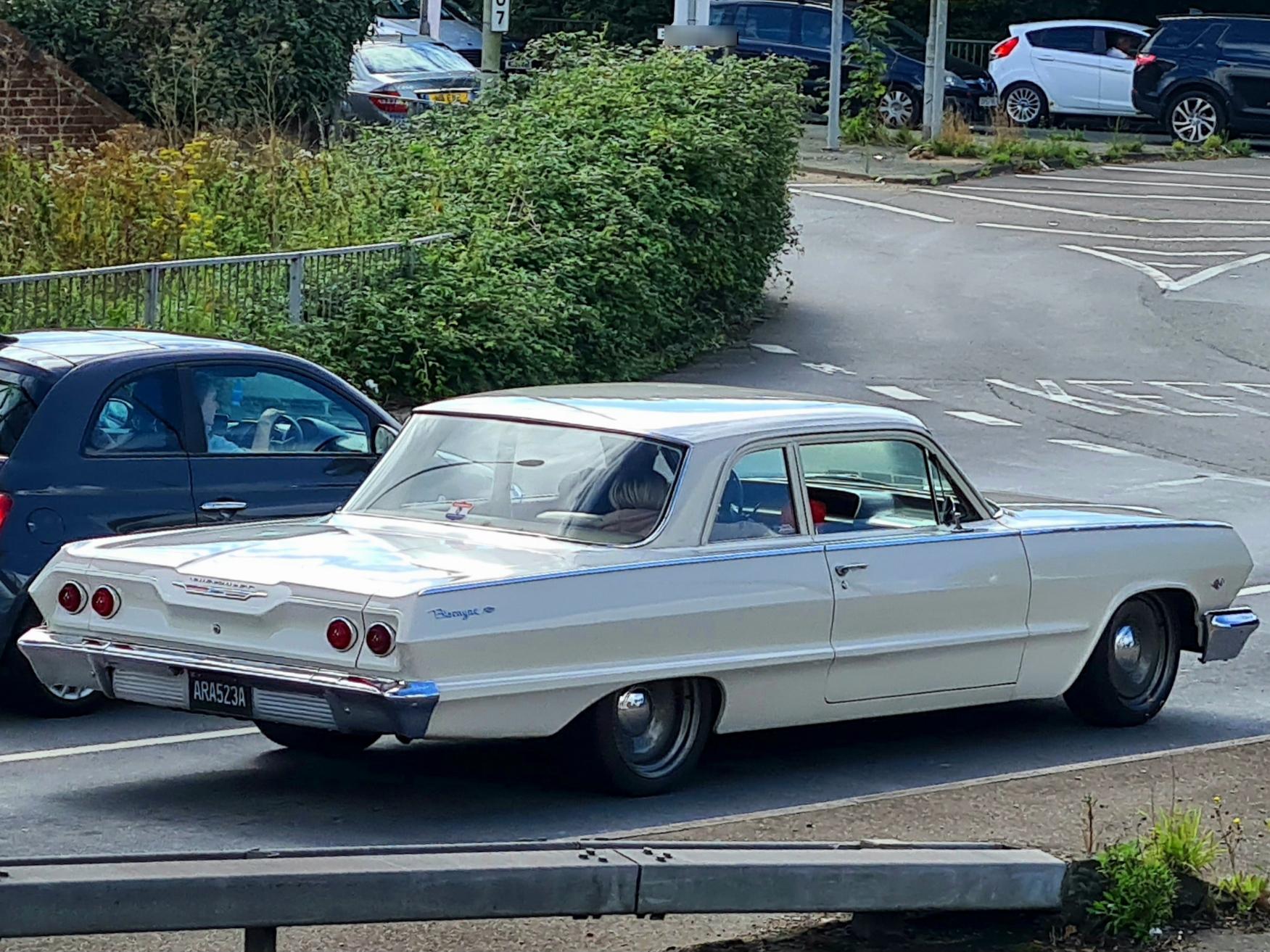 ARA523A, Chevrolet Biscayne 2nd gen 1963 2-door Sedan (1111/1211; B-body), 2nd facelift, 1962–1963