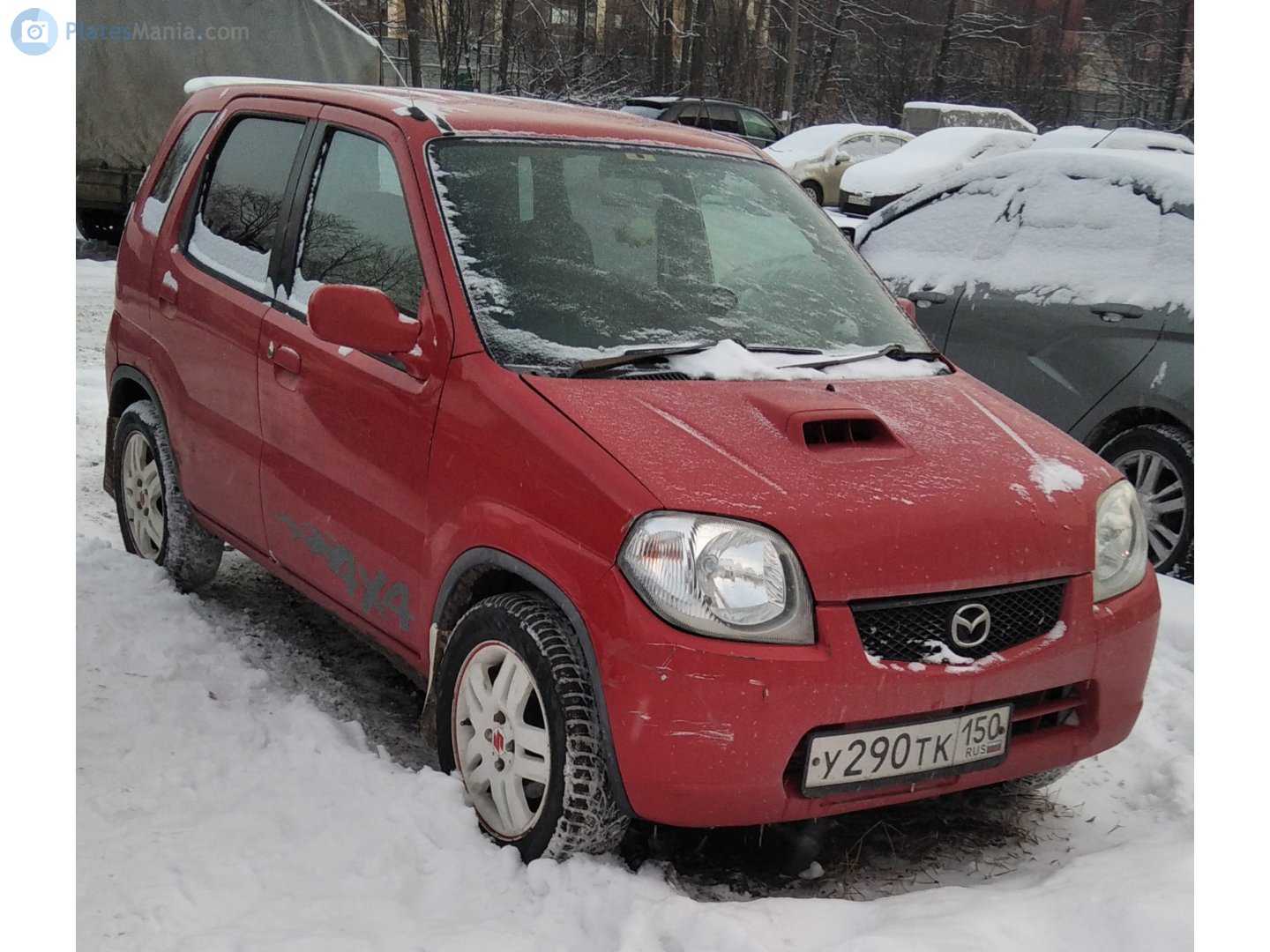 у 290 тк 150, Mazda Laputa 1st gen (HN11/HN22), 1999–2006