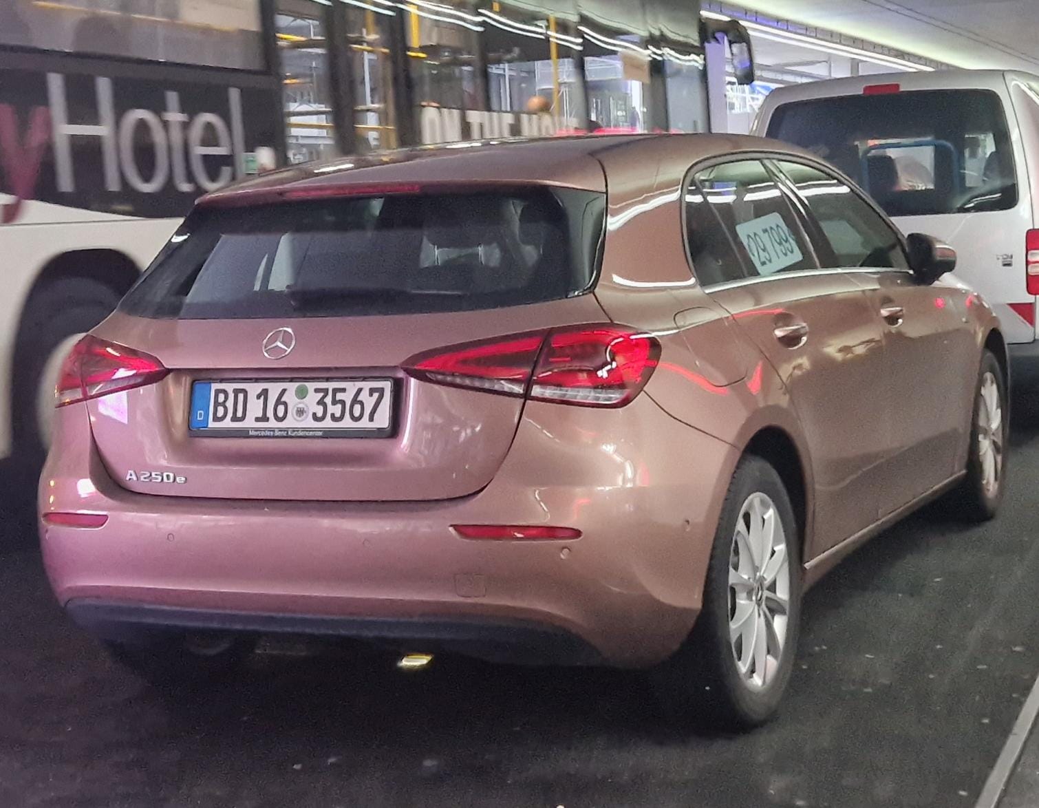 BD 16 3567, Mercedes-Benz A-Klasse 4th gen Hatch (W177), 2018–