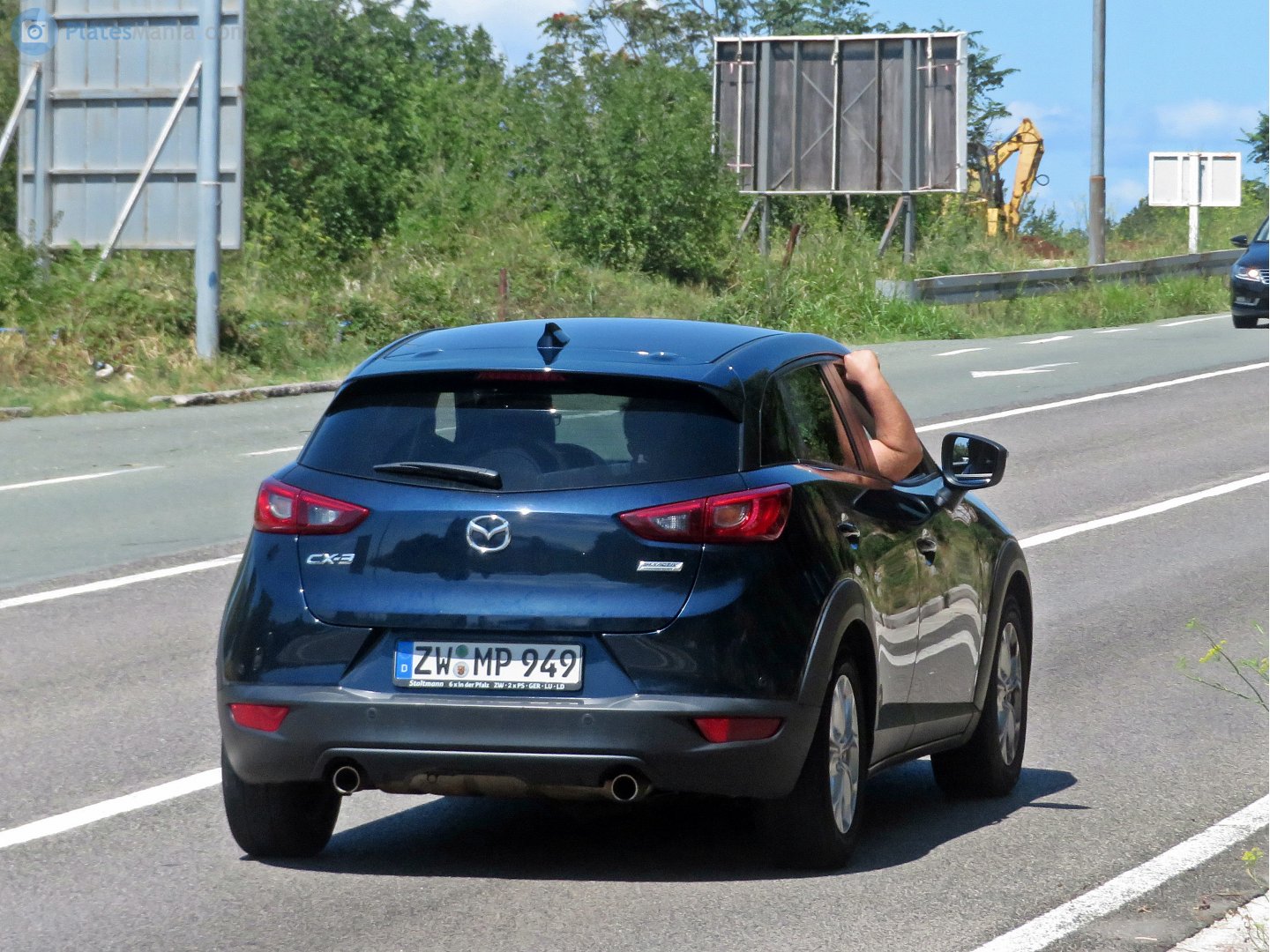 ZW MP 949, Mazda CX-3 1st gen (DK), 2015–