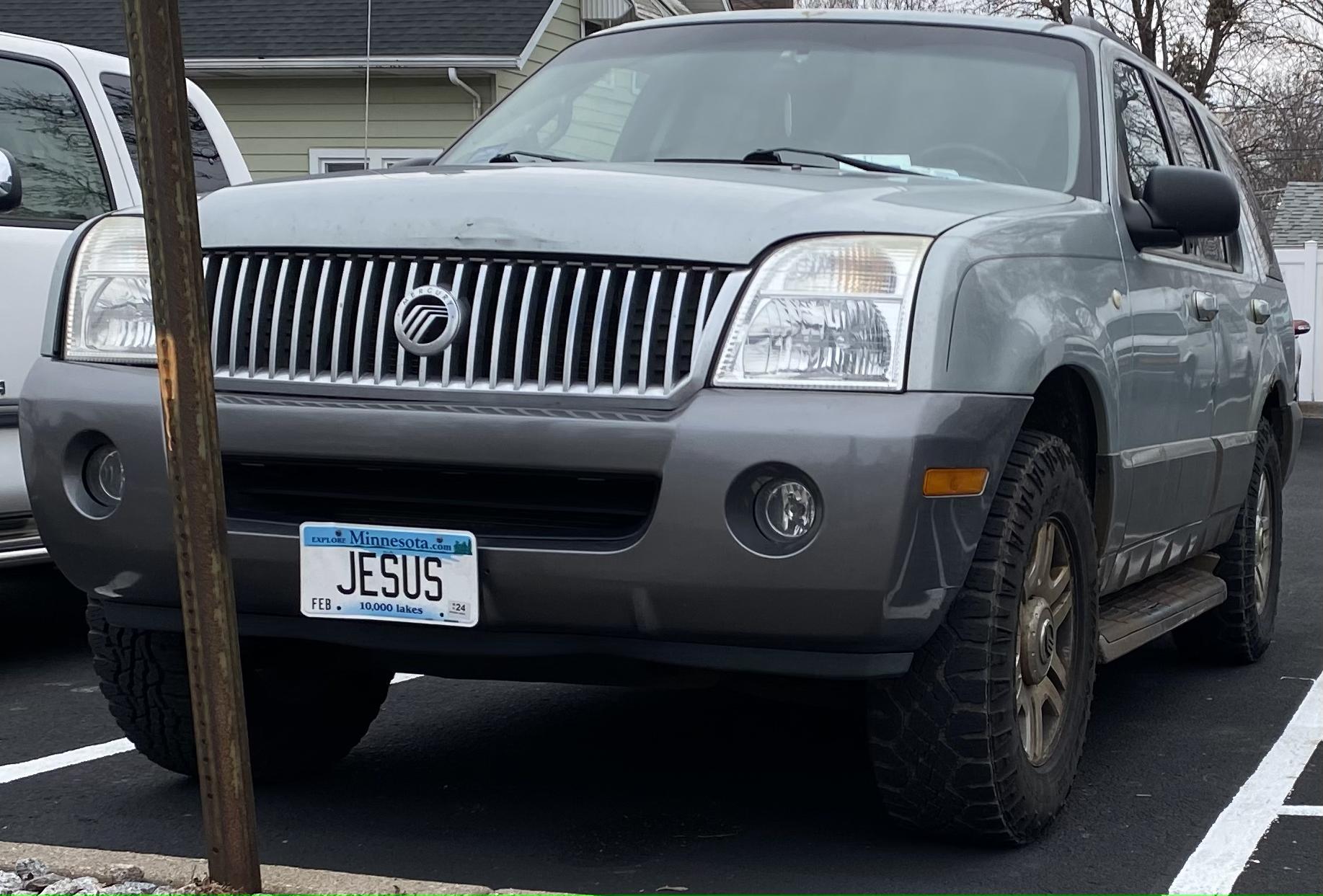 JESUS, Mercury Mountaineer 2nd gen (U152), 2000–2005