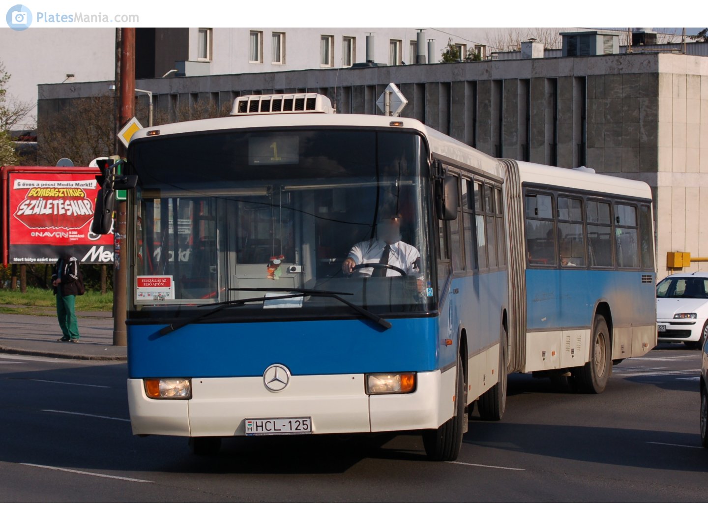 HCL-125, Mercedes-Benz O345G 