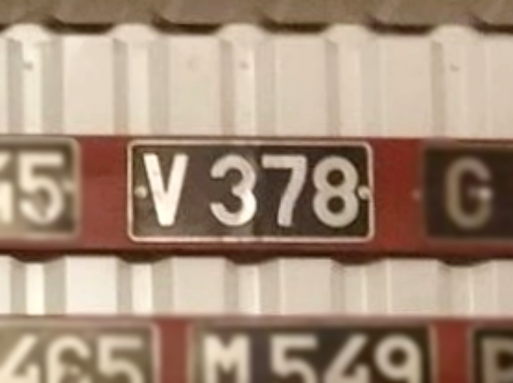 V 378, License plate without vehicle 