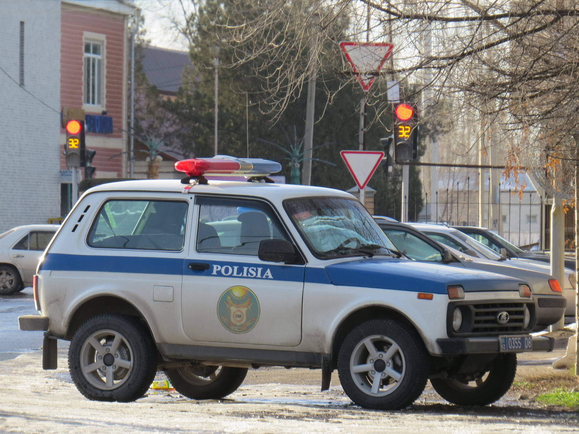 0355 08, Lada (VAZ) 2121 Нива 21213/21214 (Legend), 1994–