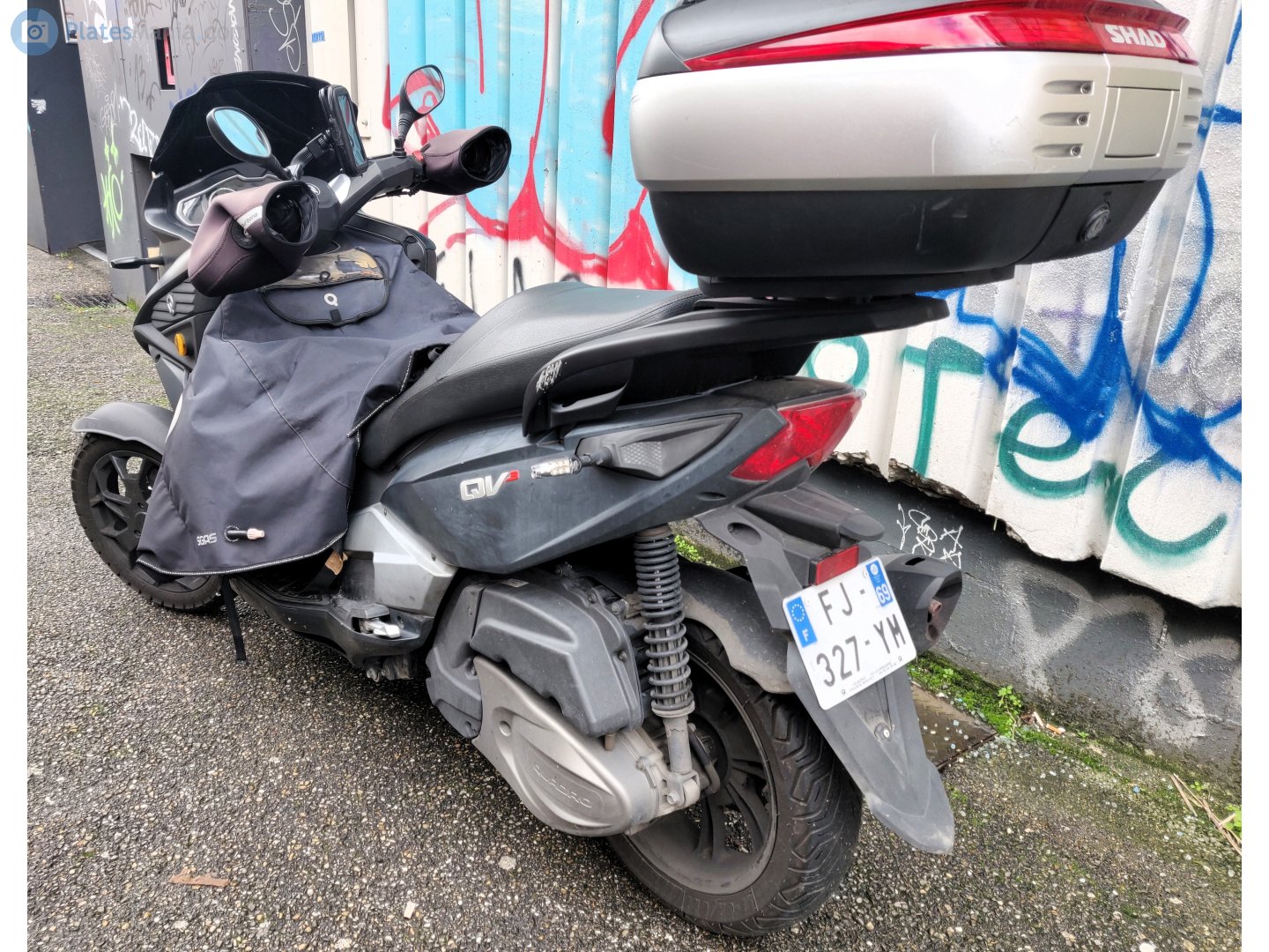 FJ-327-YM, Quadro QV3 