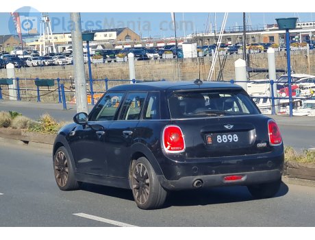 8898, MINI Hatch