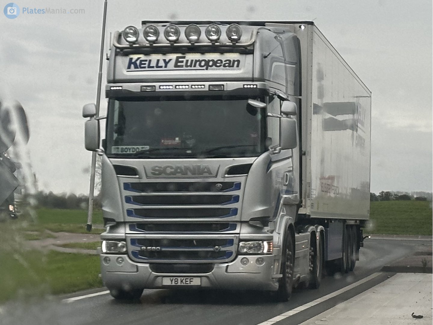 Y8KEF, Scania R-Series 1st gen, 2004­–2017
