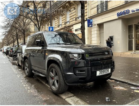 399939, Land Rover Defender