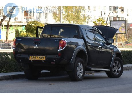 DE57 NNV, Mitsubishi L200