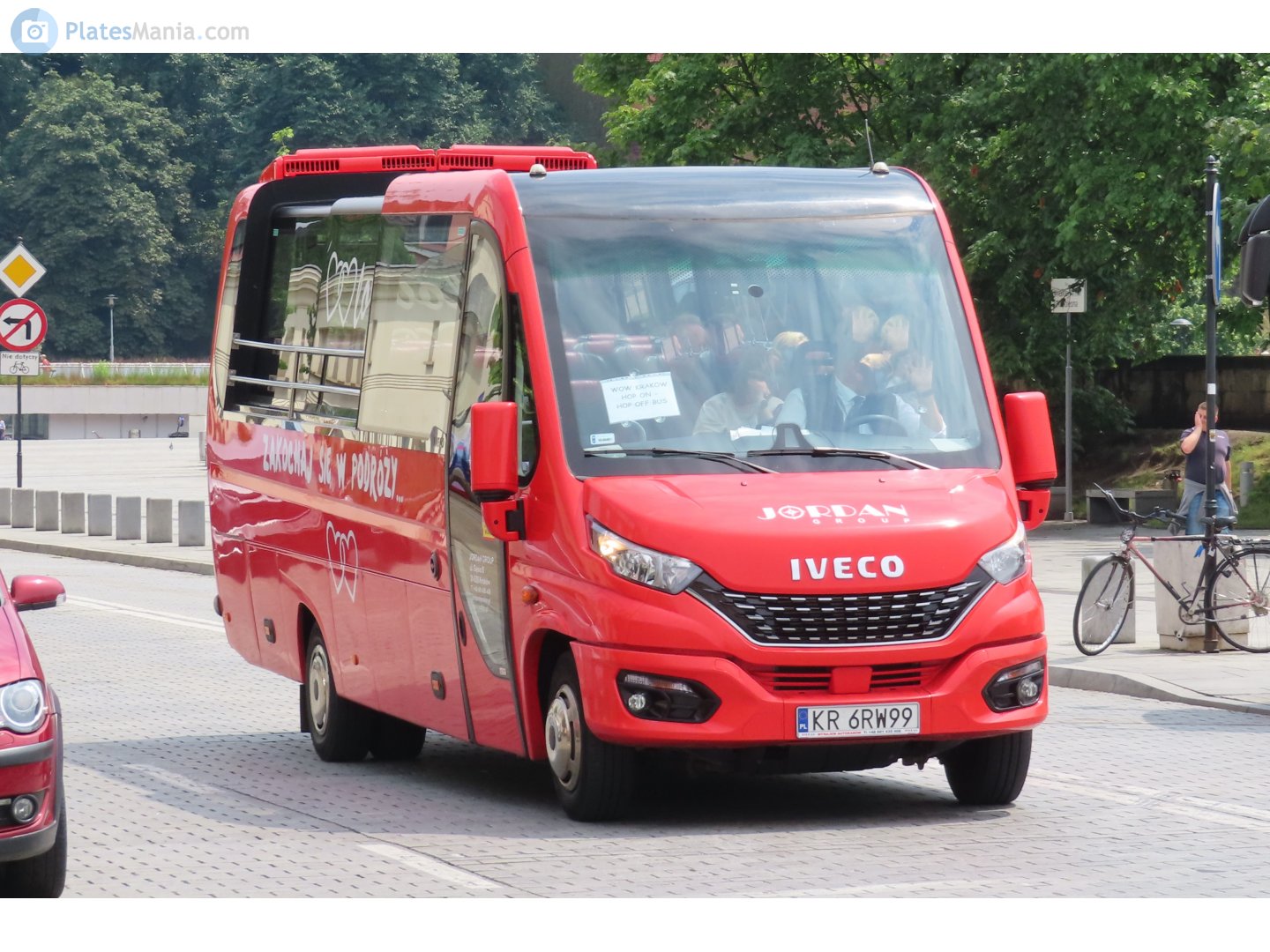 KR 6RW99, Uğur Karoser Turizm 