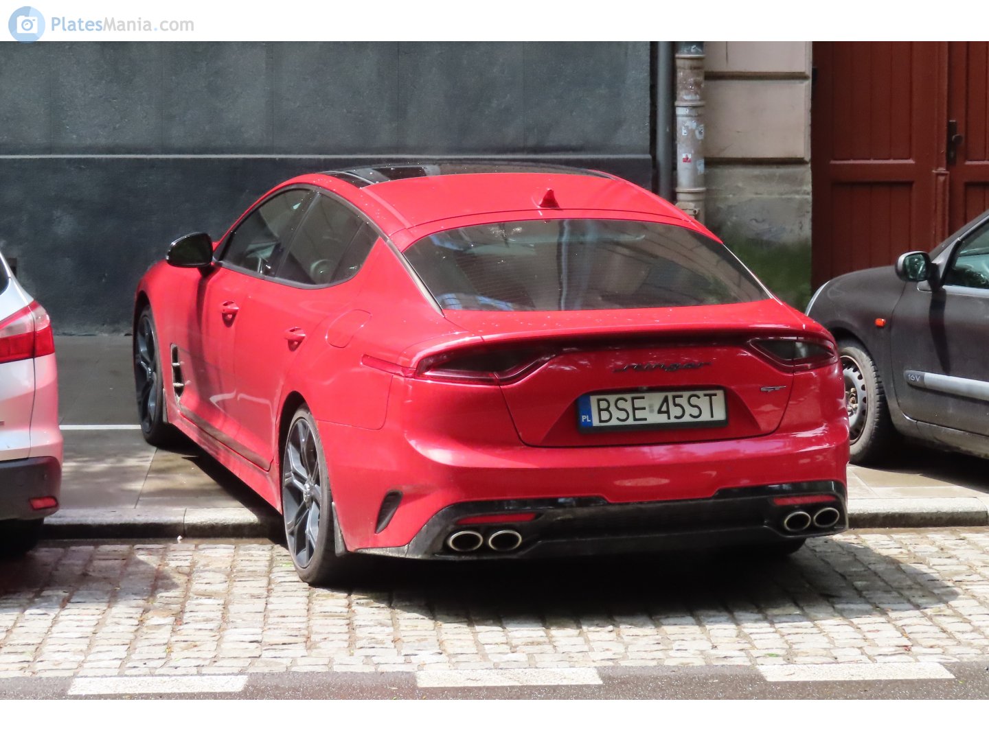 BSE 45ST, Kia Stinger 1st gen (CK), 2017–2023