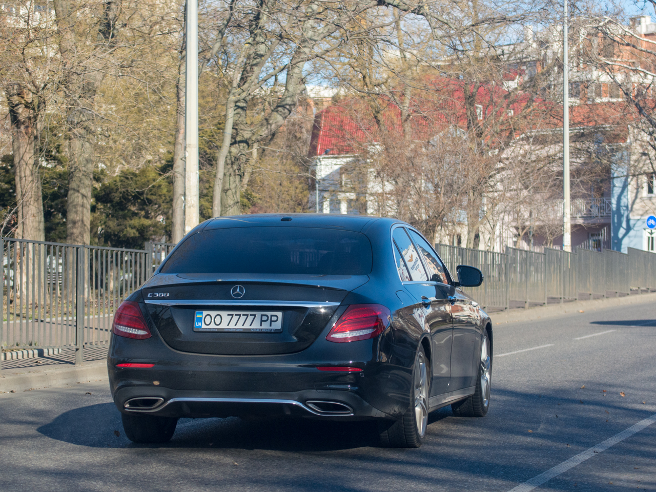 OO 7777 PP, Mercedes-Benz E-Klasse 5th gen Sedan (V213/W213), 2016­–2020