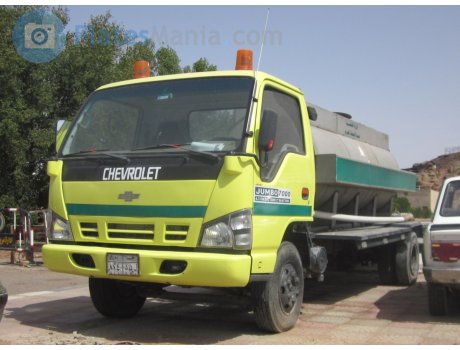 ‎٨٢٤‎ ‎ل ن د‎, Chevrolet N-Series Trucks