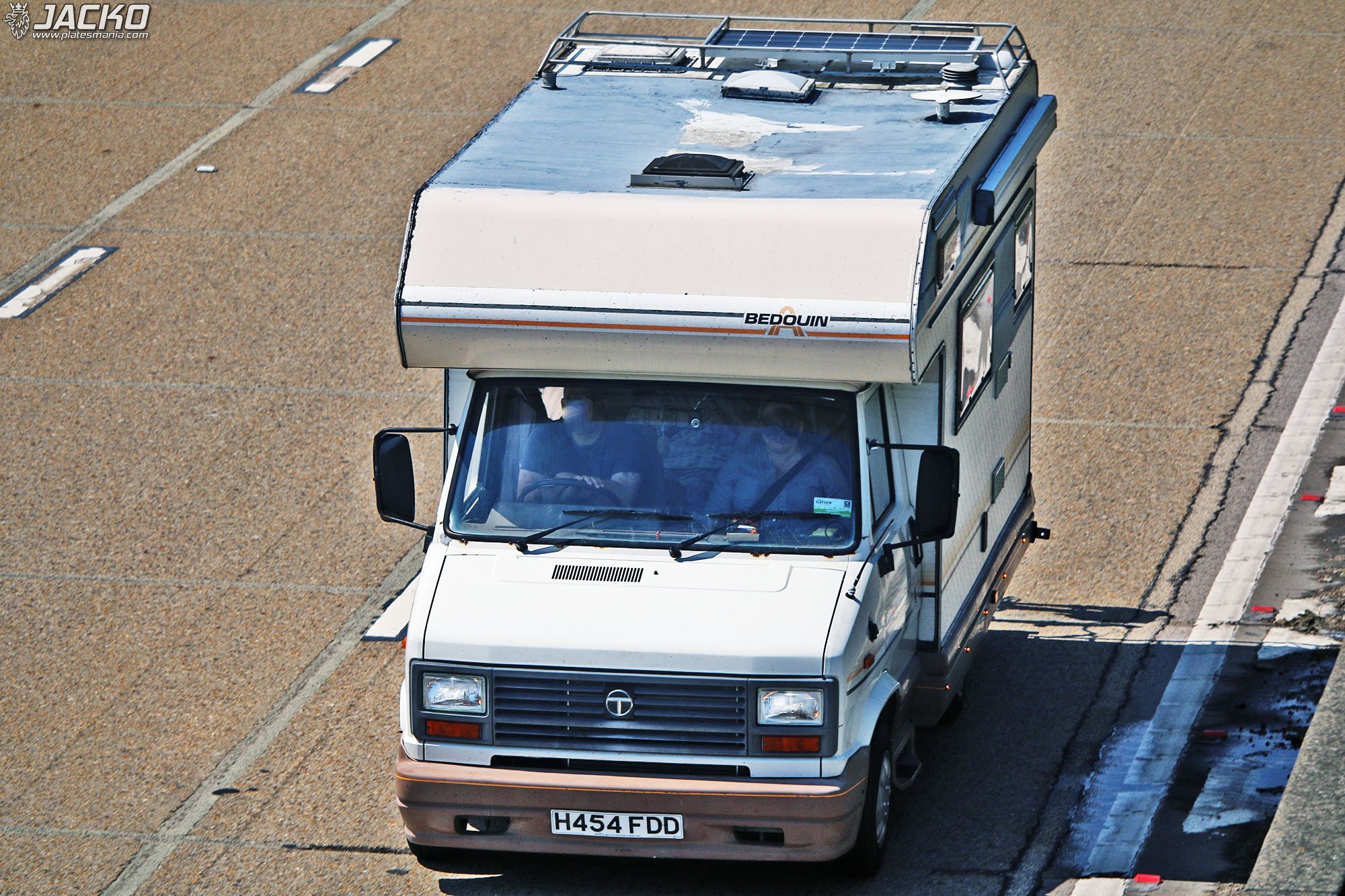 H454FDD, Autohomes Bedouin 