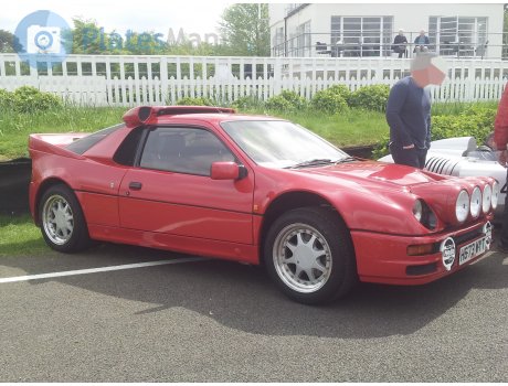 H673 WYT, Ford RS200