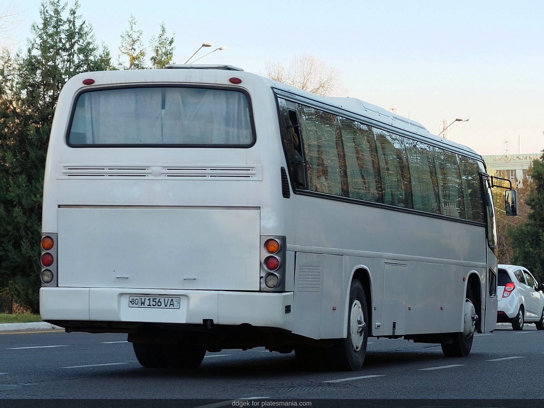 80 W 156 VA, Daewoo BH120F Royal Cruiser, 2nd facelift, 2002–2006