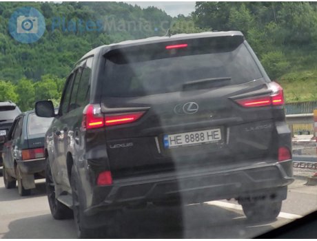 HE 8888 HE, Lexus LX