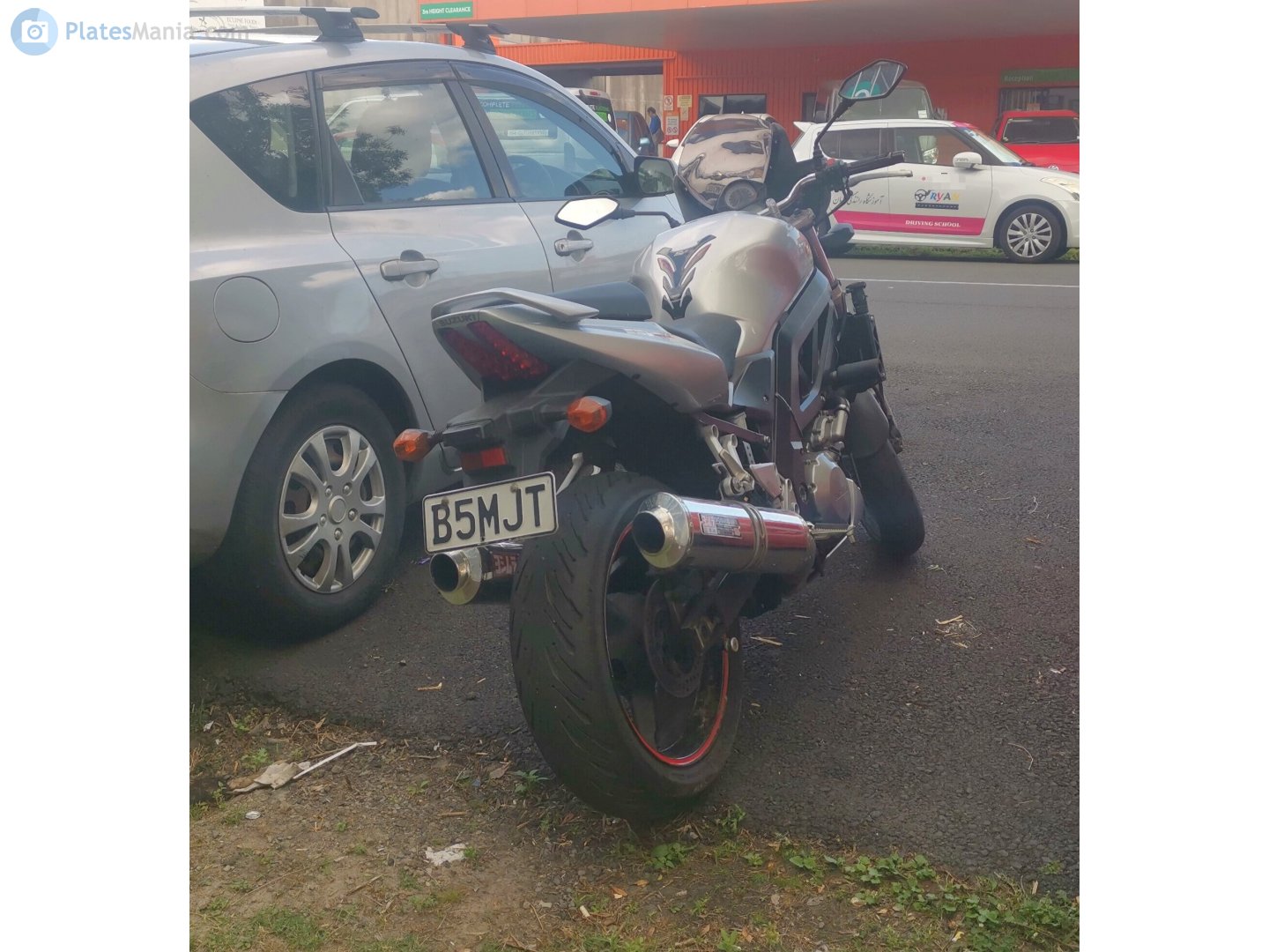 B5MJT, Suzuki GN Series 