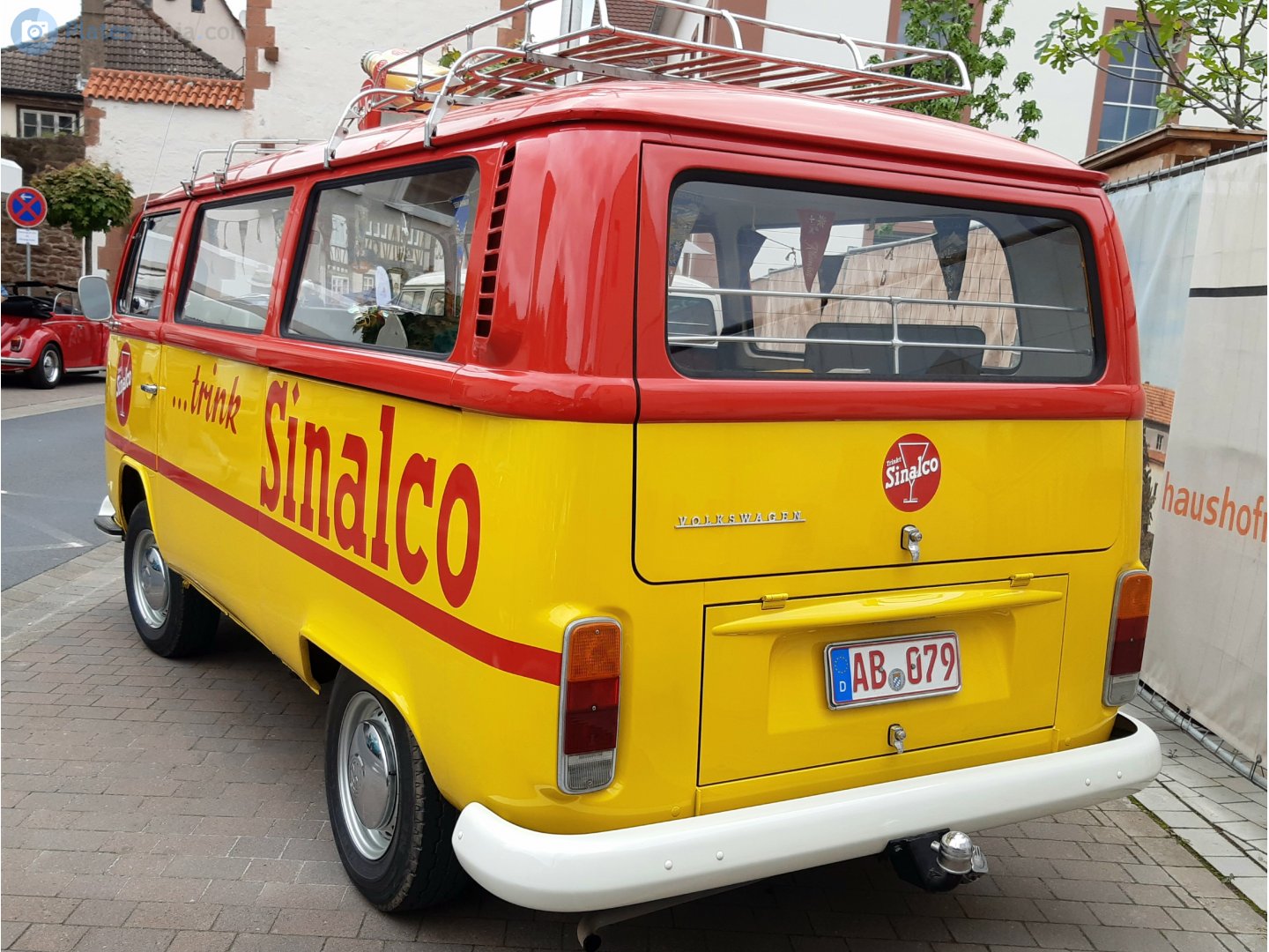 AB 079, Volkswagen Kombi 2nd gen Bus/Kombi Van (T2b), 1st facelift, 1967–1979 (–1982 for BR- and MX-market)