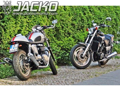 S XO 82, Triumph Motorcycles Thruxton