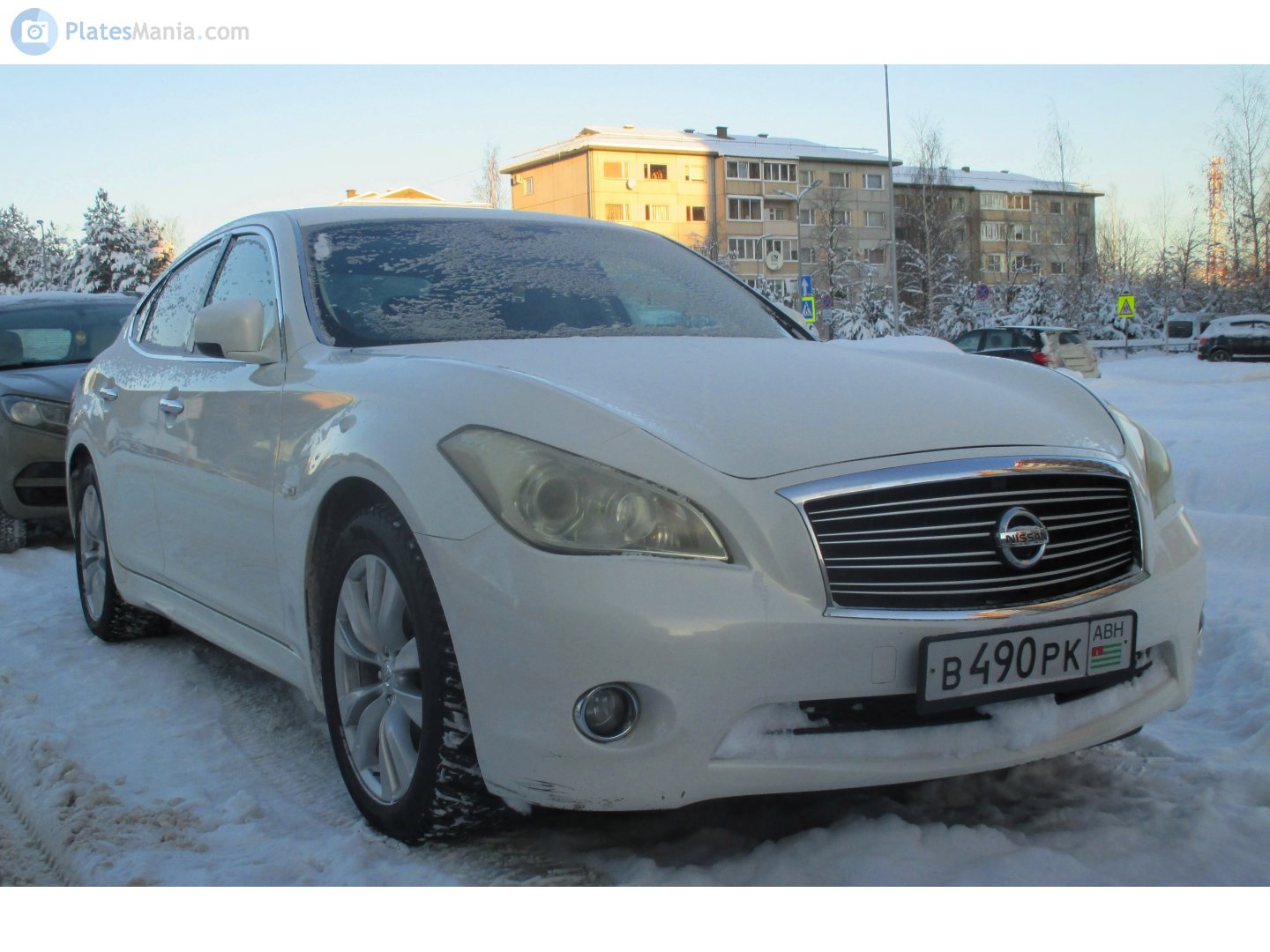 в 490 рк, Nissan Fuga 2nd gen (Y51), 2009–2015