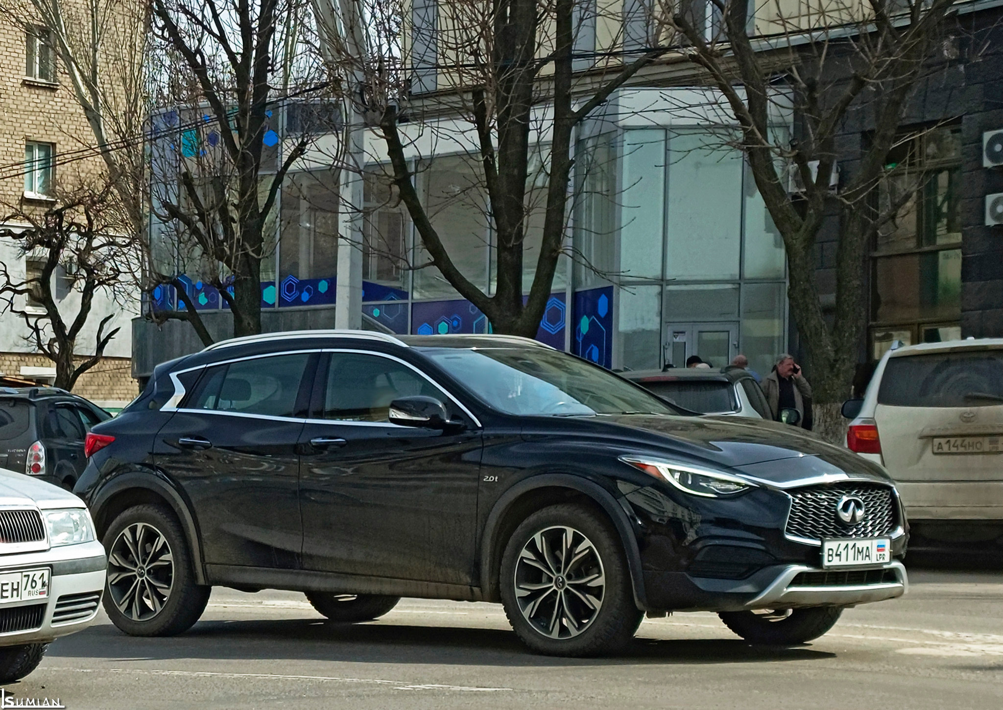 в 411 ма, Infiniti QX30 1st gen (H15), 2016–2019