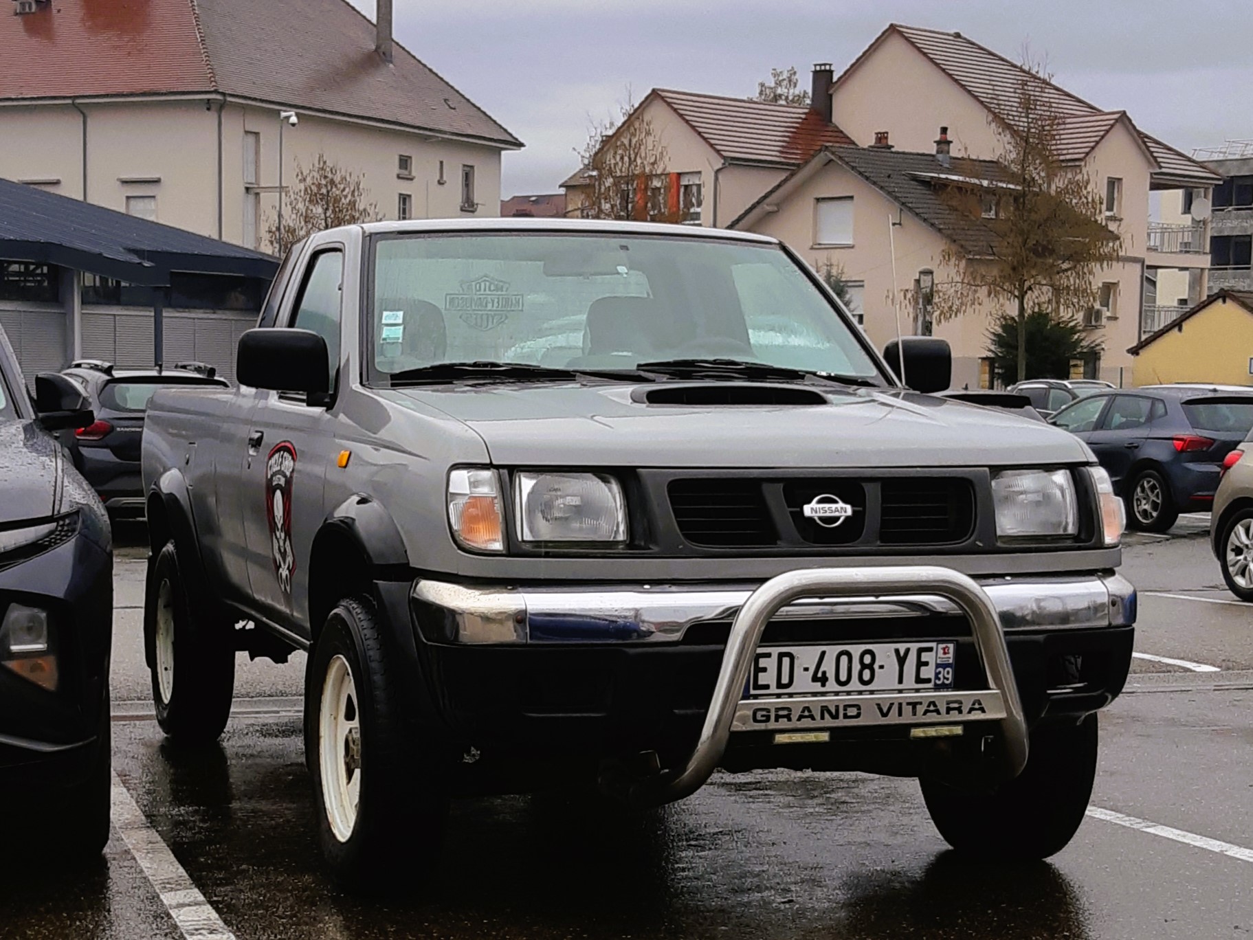 ED-408-YE, Nissan Pickup 3rd gen (D22), 1997–2005