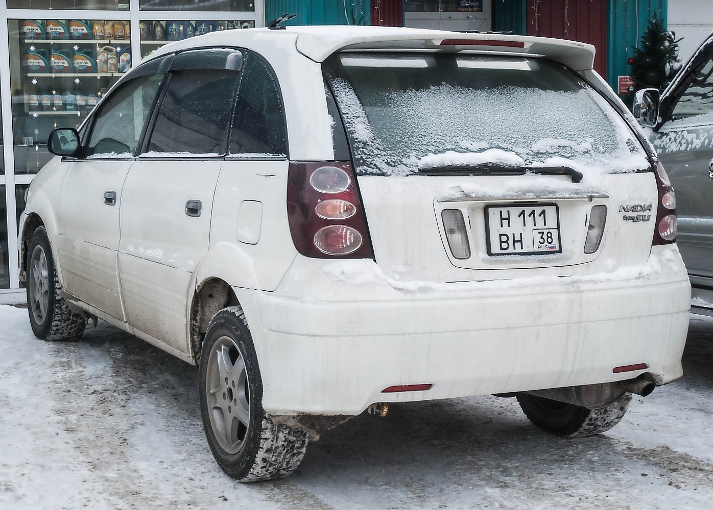 н 111 вн 38, Toyota Nadia 1st gen  type SU Cross (XN10), 1999–2003