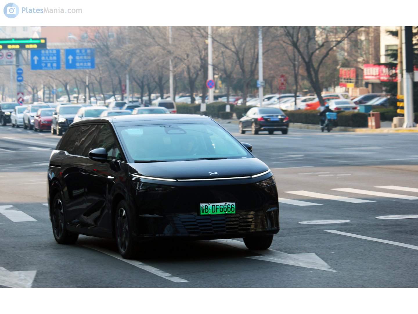 鲁B·DF6666, XPeng X9 1st gen, 2023–