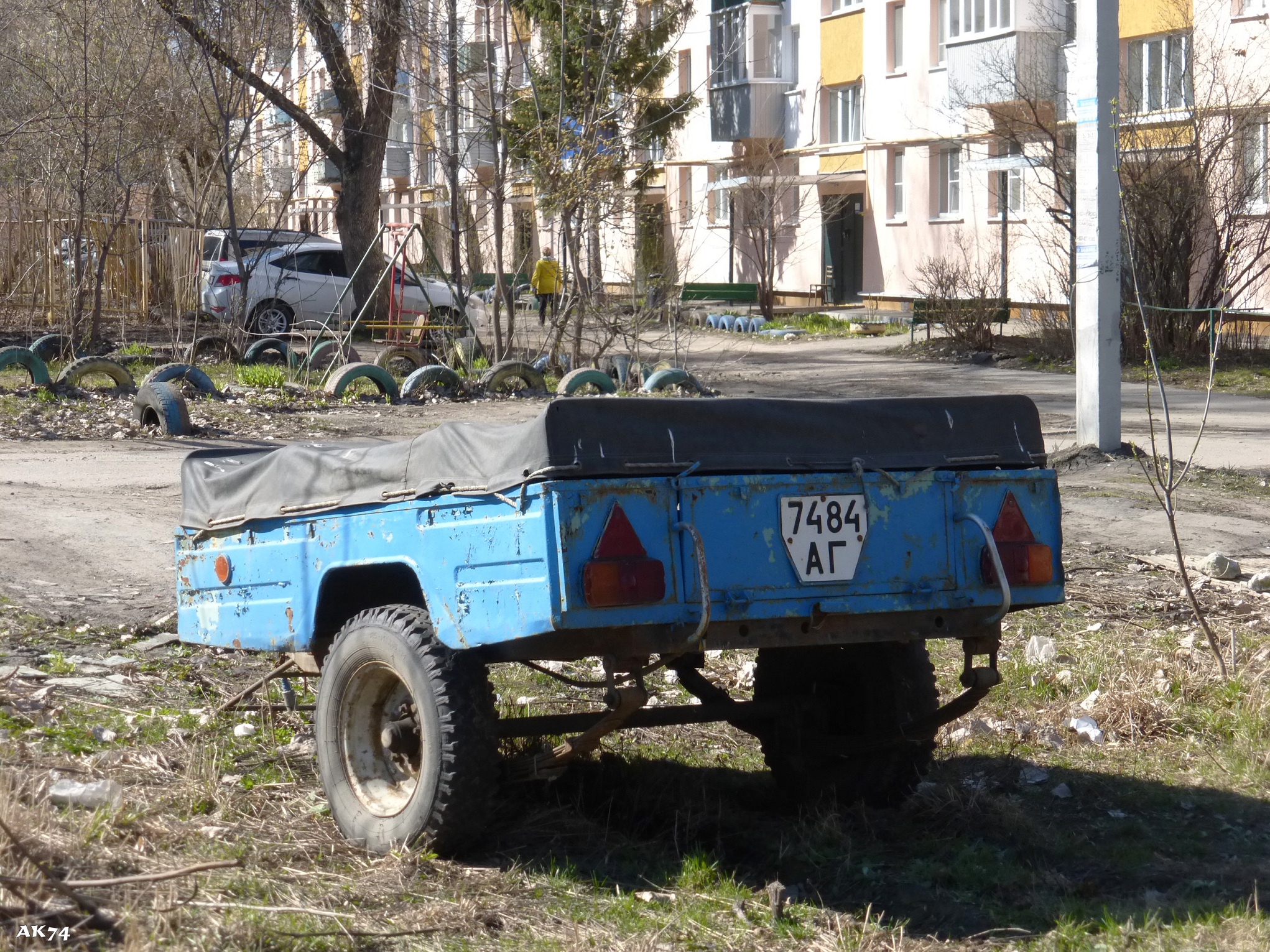 7484 АГ, Kurganmashzavod (KMZ) 8119 