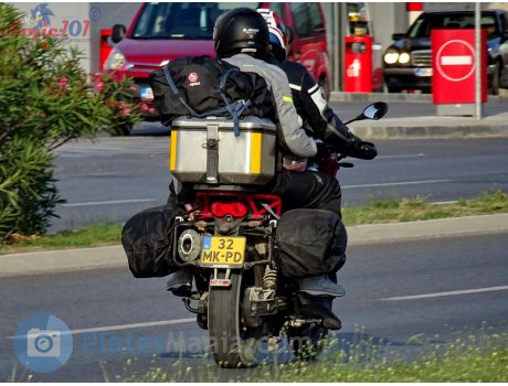 32-MK-PD, Moto Guzzi V85 TT
