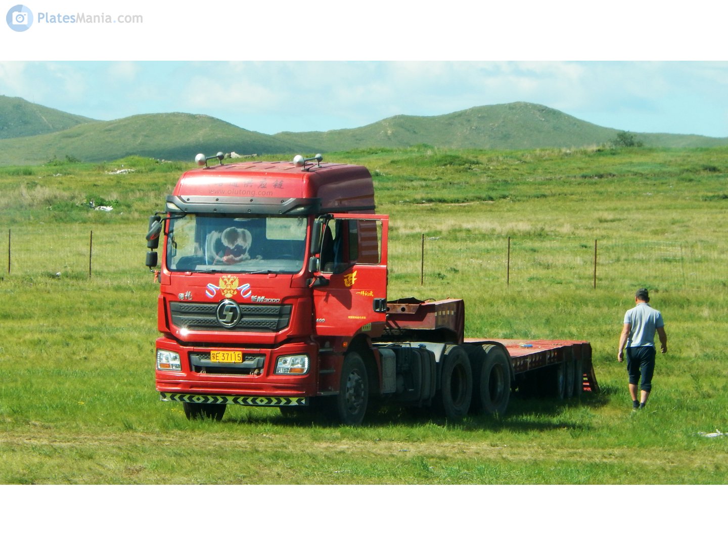 蒙E·37115, Shacman (Shaanxi) M3000 