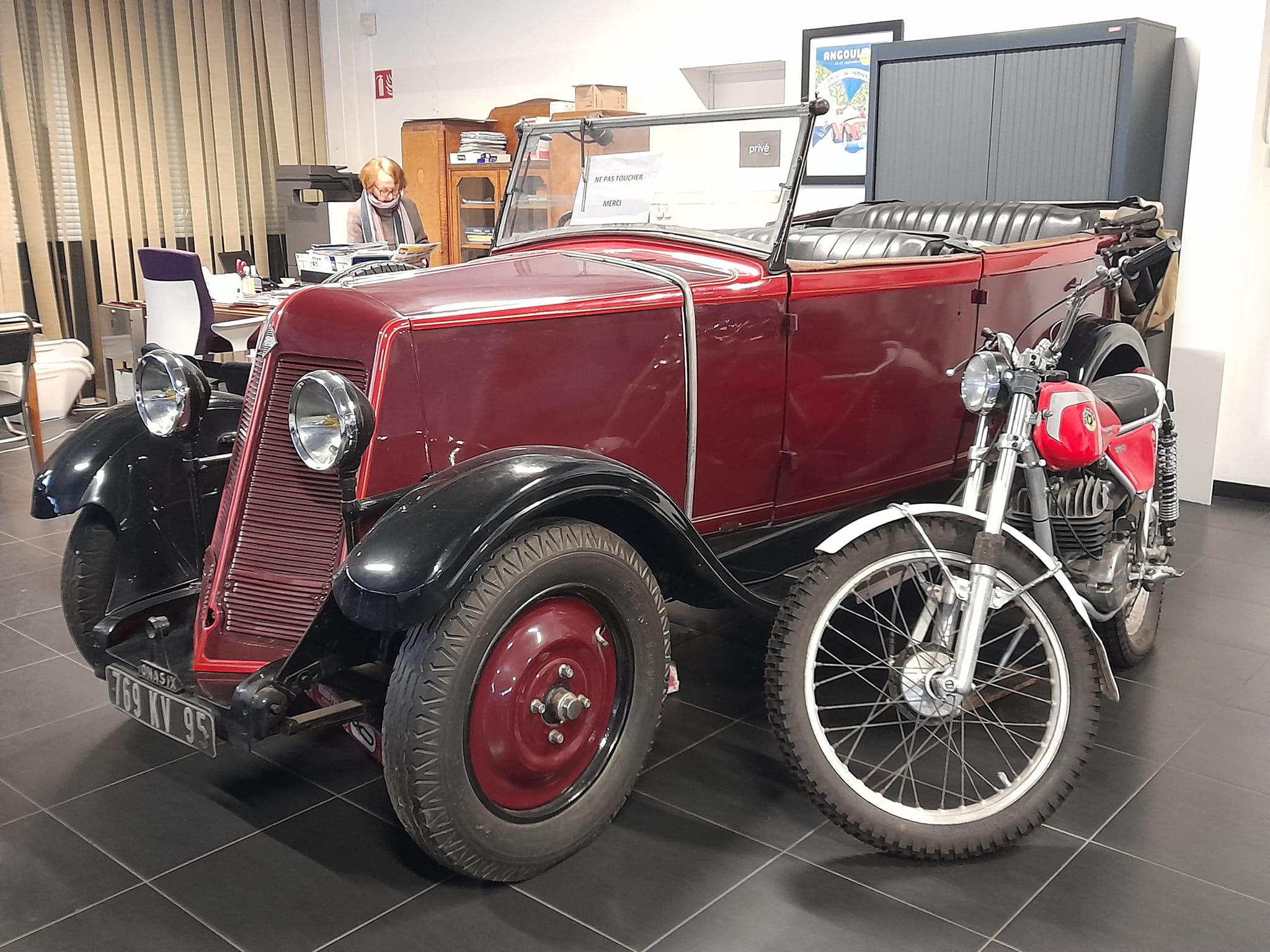 769 KV 95, Renault Monasix 