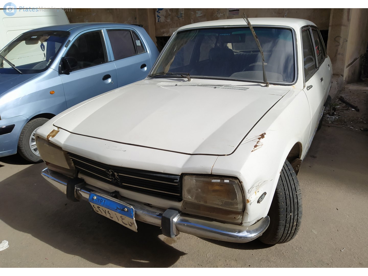٤٢٧٤ أعس, Peugeot 504 1st gen Sedan (E), 1968–1983 (–1999 for LATAM-market, –2006 for African-market)