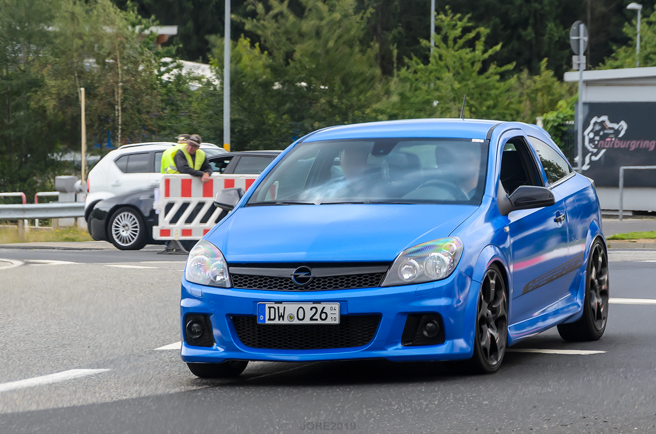 DW O 26 (04/10), Opel Astra 3rd gen GTC 3-door Hatch (H; A04), 2005–2011