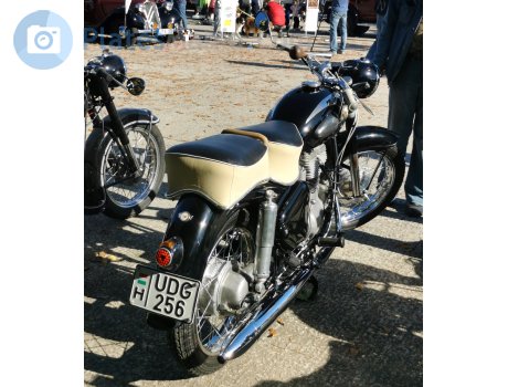 UDG-256, Simson AWO/425