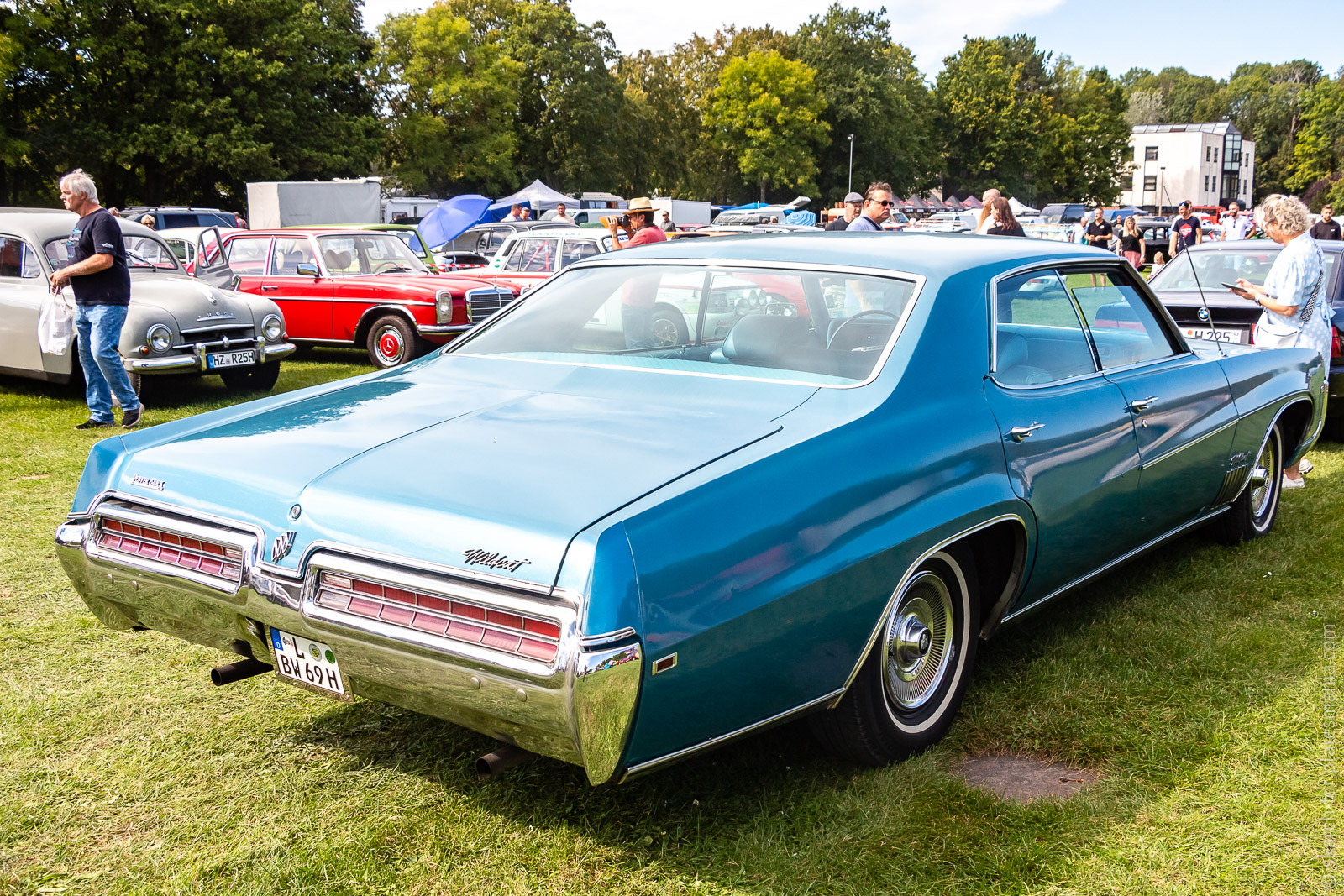 L BW 69 H, Buick Wildcat 2nd gen 1969 4-door Sedan (46469; B-body), 4th facelift, 1968–1969