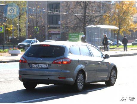 р776ут178, Ford Mondeo