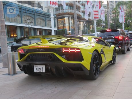 J 55055, Lamborghini Aventador