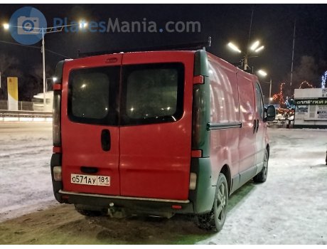 о571ау181, Opel Vivaro