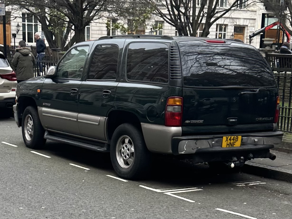 X448HNF, Chevrolet Tahoe 2nd gen (GMT820), 2000–2006