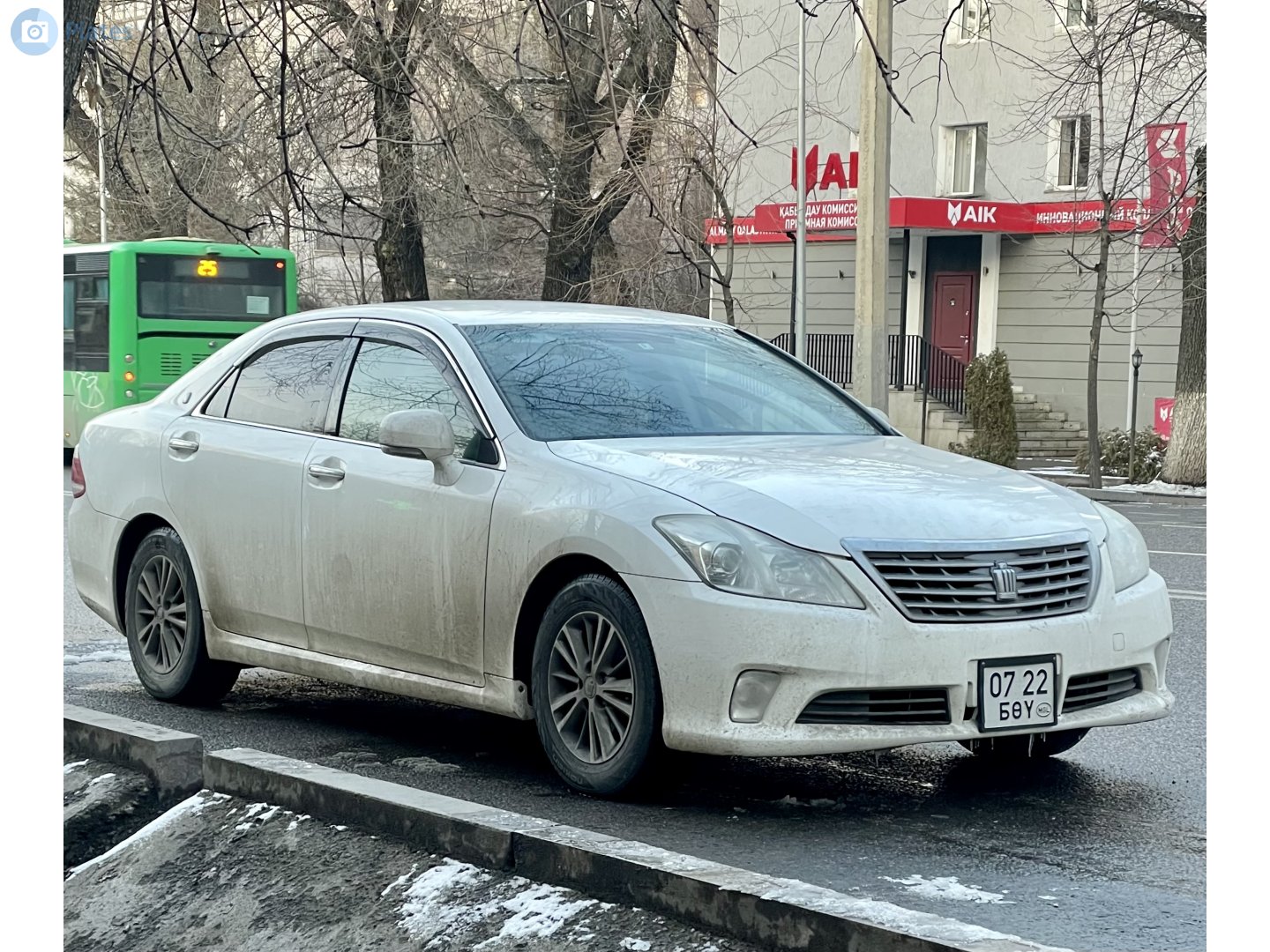 0722 БӨҮ, Toyota Crown 13th gen (S200), 2008–2012  (­–2015 for CN-market)