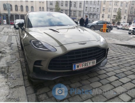 W FREY 19, Aston Martin DBX