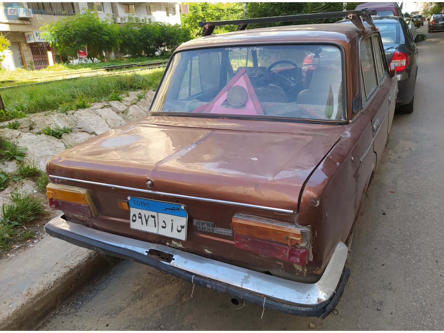 ٥٩٧٦ دأس, FIAT 125 