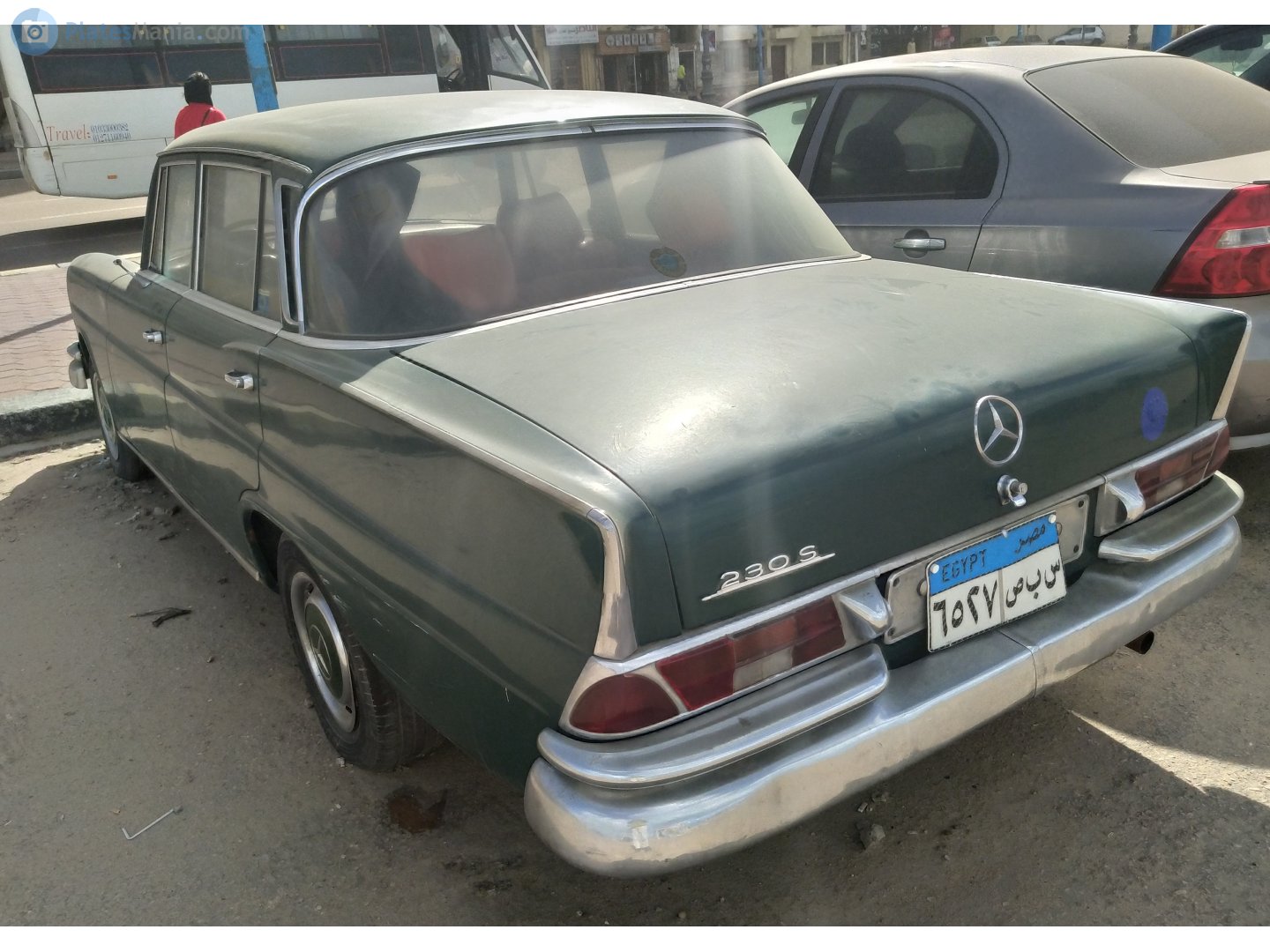 ٦٥٢٧ صبس, Mercedes-Benz S-Klasse 1st gen Sedan (W111/W112), 1959–1971