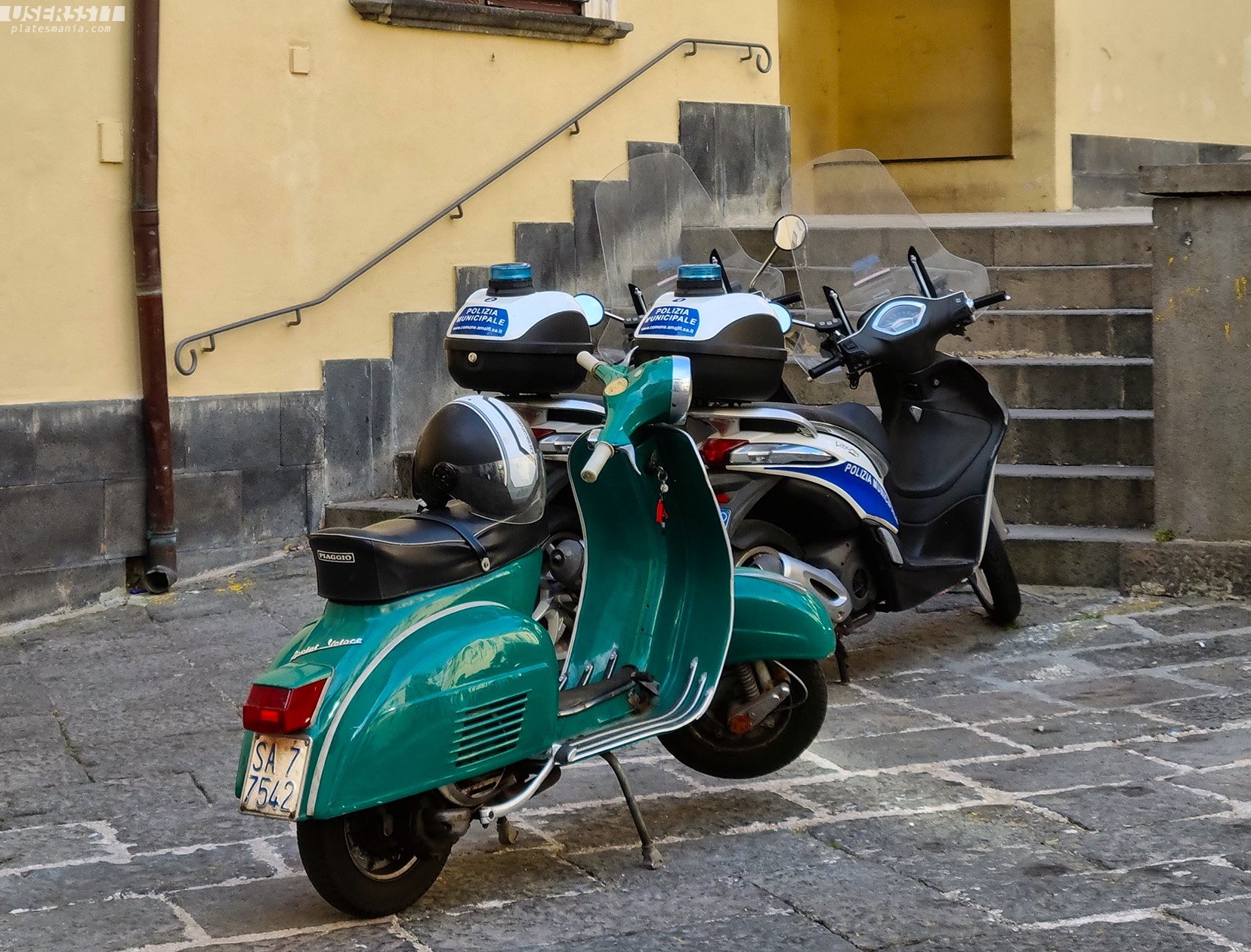 SA 77542, Vespa Sprint 
